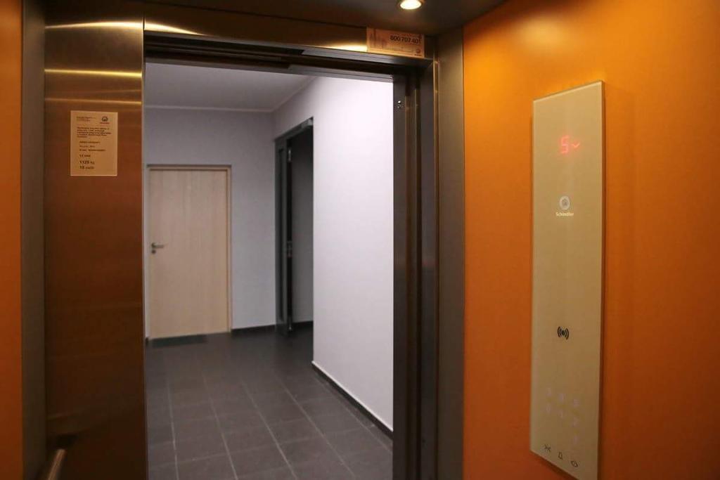 35sqm studio Apartament, with 1 private bathroom in Centru oraş Poznań Exterior foto